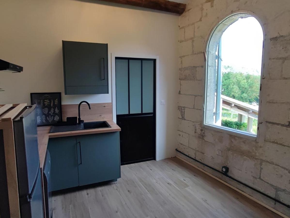 Appartement Au Calme Proche Centre Villeneuve-lès-Avignon Eksteriør billede